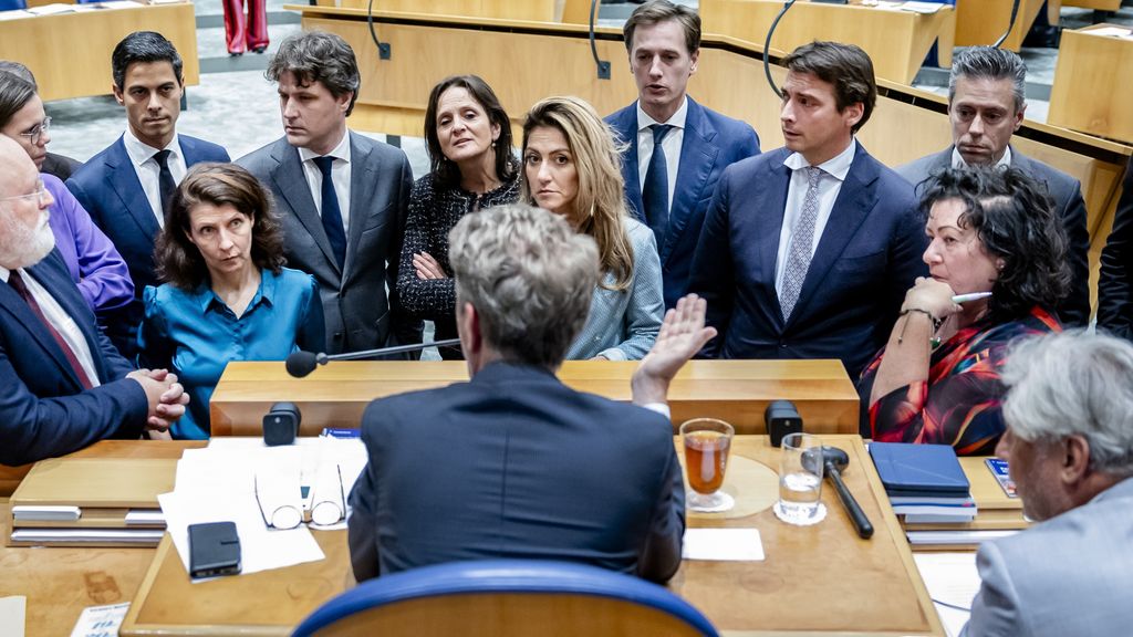 Eerste stap naar nieuw kabinet: Bosma ontvangt fractieleiders