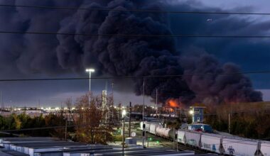Vrachtvliegtuig van UPS crasht nabij luchthaven in VS, zeven doden
