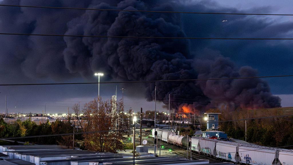 Vrachtvliegtuig van UPS crasht nabij luchthaven in VS, zeven doden