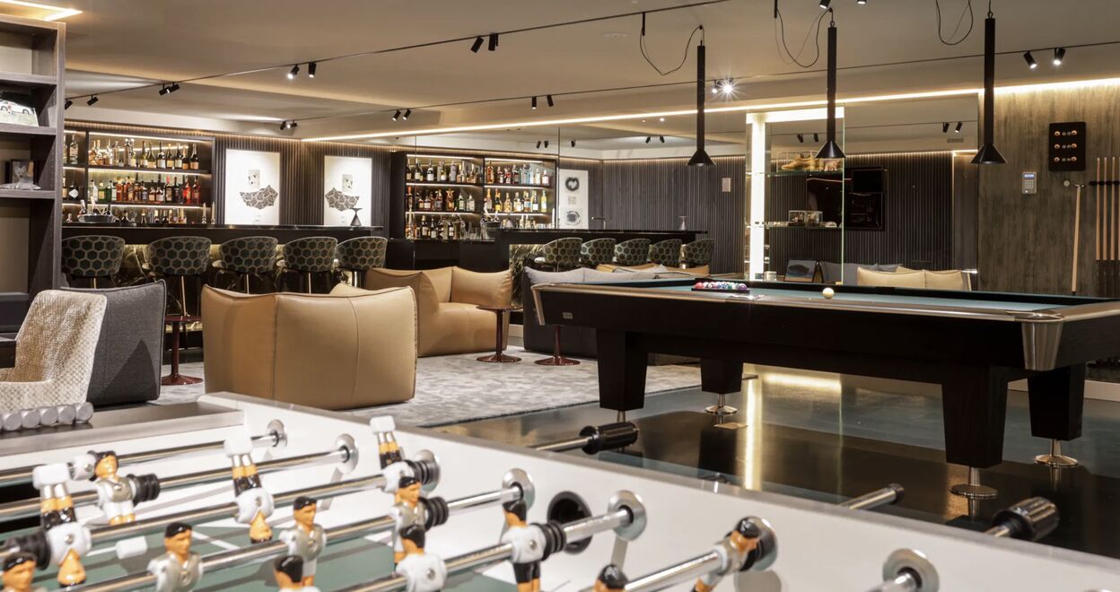 De villa uit Amsterdam Empire op Netflix