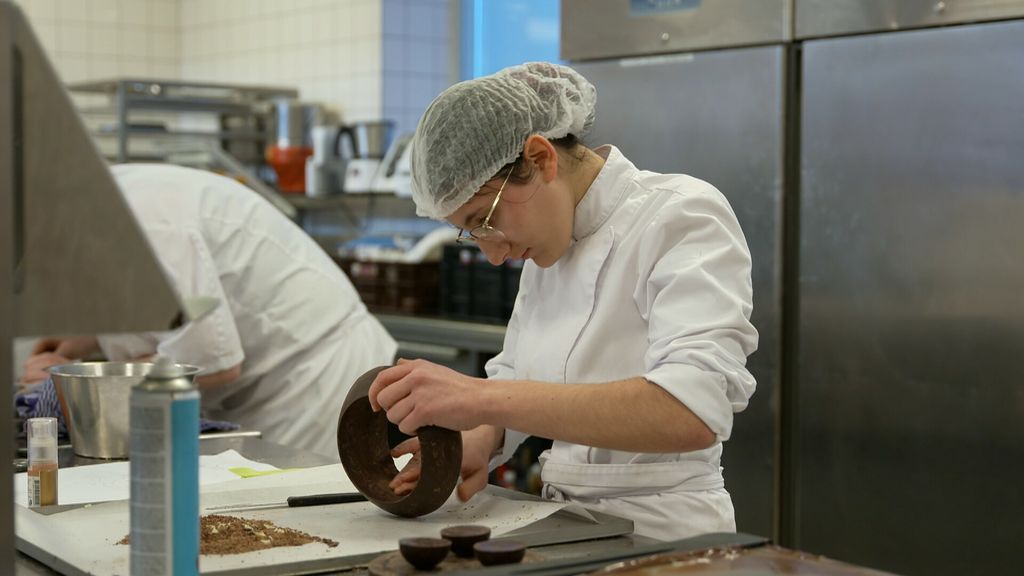 Lonen stijgen harder in krapteberoepen, vooral lage inkomens profiteren