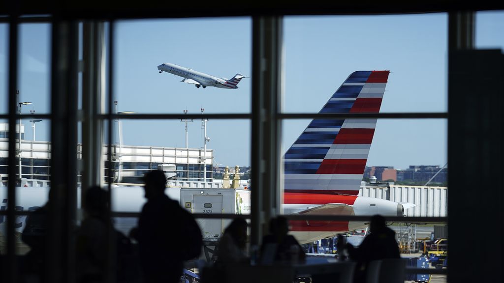Shutdown in VS leidt tot schrappen vluchten op grootste luchthavens