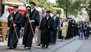 Geen eervolle vermelding cum laude meer op Universiteit Twente vanwege ongelijkheid