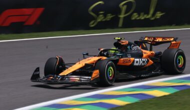 McLaren bovenaan in vrije training Brazilië, Max Verstappen op P17