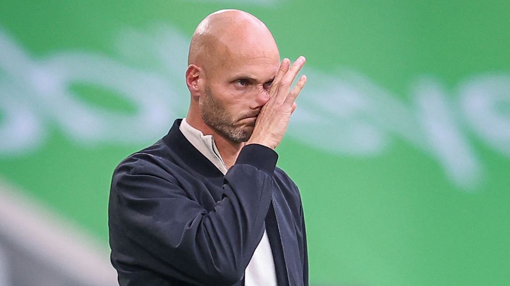 Simonis verder in het nauw bij Wolfsburg na zevende nederlaag in acht wedstrijden