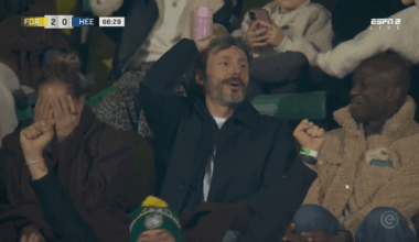 oogappel Ihattaren vernedert Heerenveen-keeper Klaverboer met heerlijke Panenka