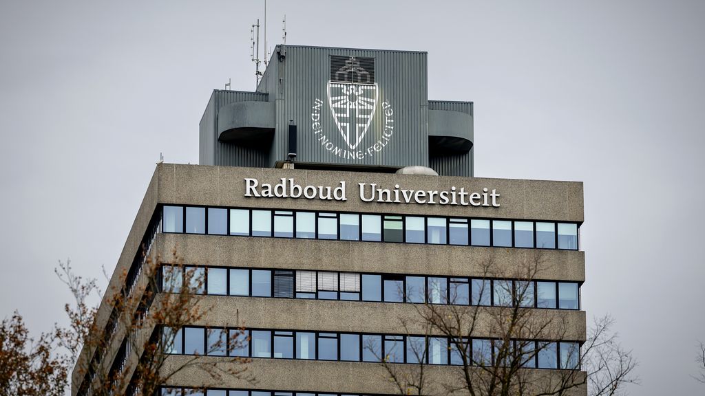 Omstreden docent Harry Pettit kondigt vertrek bij Radboud Universiteit aan