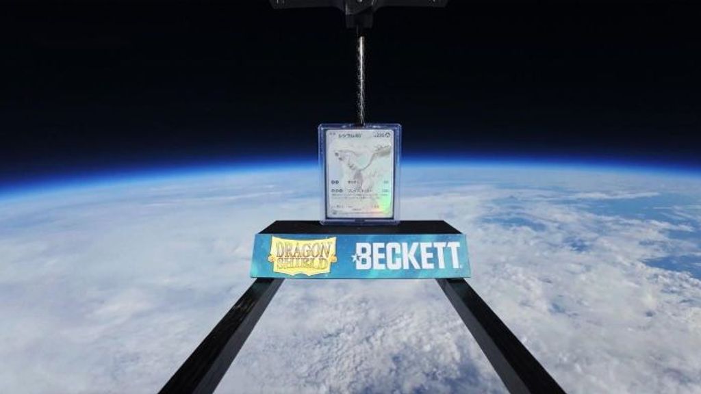 Zeldzame Pokémonkaart de ruimte in gestuurd