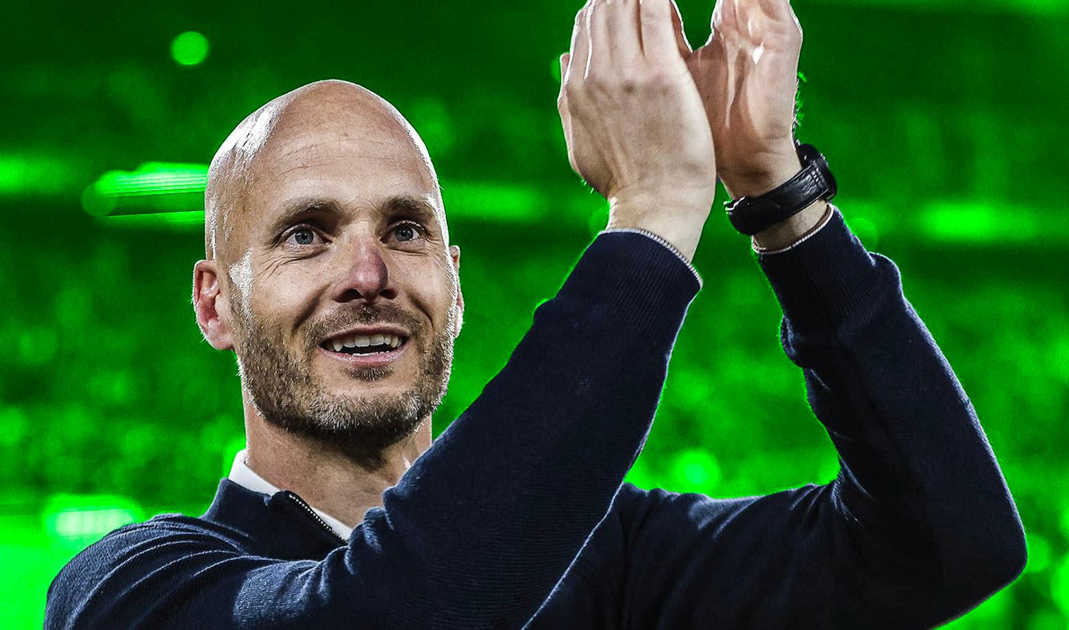 Ajax voert gesprekken met Simonis voor opvolging Heitinga