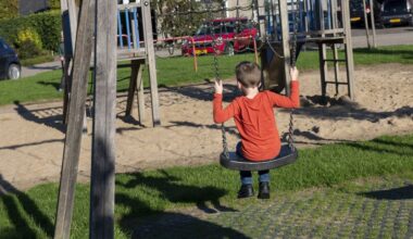 'Gehandicapte kinderen spelen vaker alleen in de speeltuin'