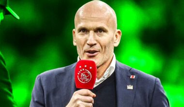 Vertrokken Ajax-scout Van der Zee fileert Alex Kroes: 'Hij heeft volkomen gefaald'