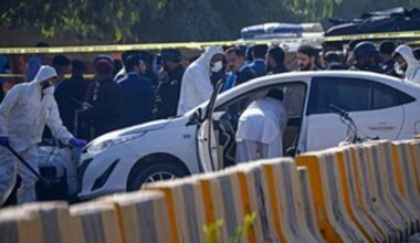 Doden door zelfmoordaanslag bij rechtbank in Pakistan