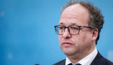 Koolmees zet CDA en D66 aan tafel, VVD moet in de wachtkamer