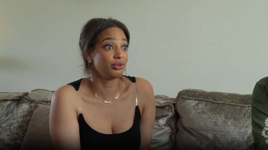 Vier Handen op Eén Buik keert binnenkort al terug (met deze BN'ers)