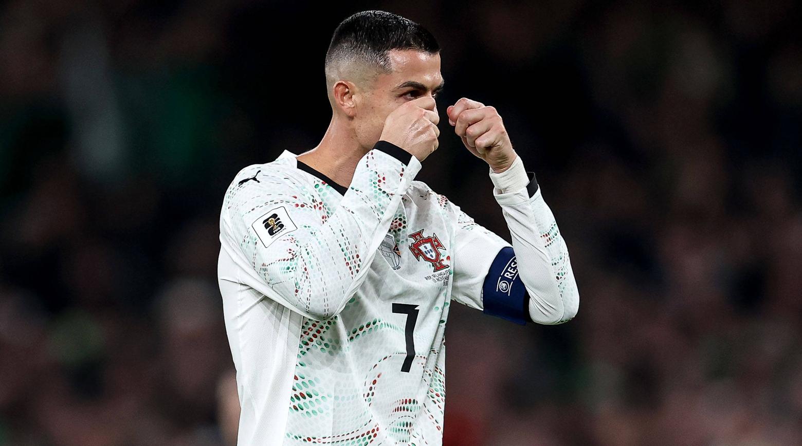 Cristiano Ronaldo mogelijk geschorst op het WK: 'Violent conduct'