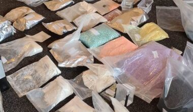 Mogelijk sterfgevallen onder klanten illegale online medicatie- en drugsshop