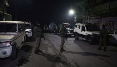 In beslag genomen explosieven ontploffen in politiebureau India: zes doden