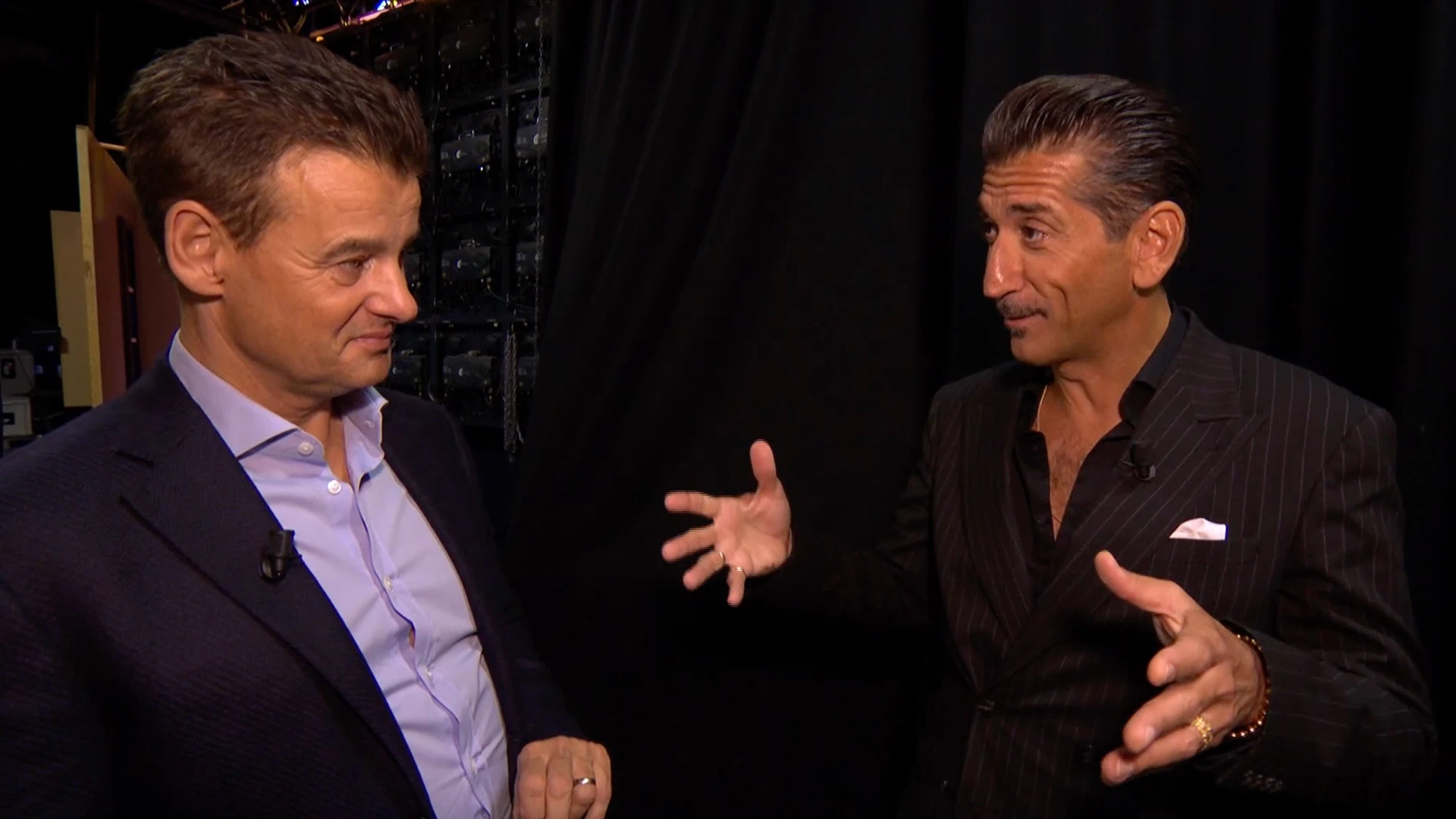 Danny Vera blikt In de Wandelgangen terug op carrière tot nu toe: ‘Het is absurd’ (Vandaag Inside)