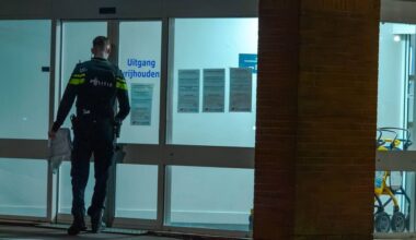 Man en vrouw brengen Spanjaard (21) met schotwonden naar ziekenhuis Lelystad