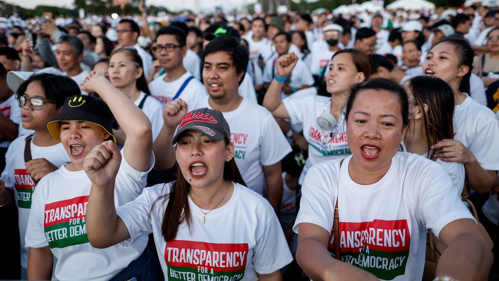 Orkaan en bekentenis leggen corruptie bloot, massaprotest in Filipijnen