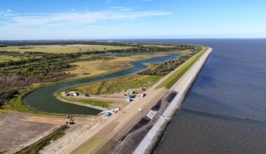 In Lauwersoog moet dijkgat bescherming bieden tegen zeespiegelstijging