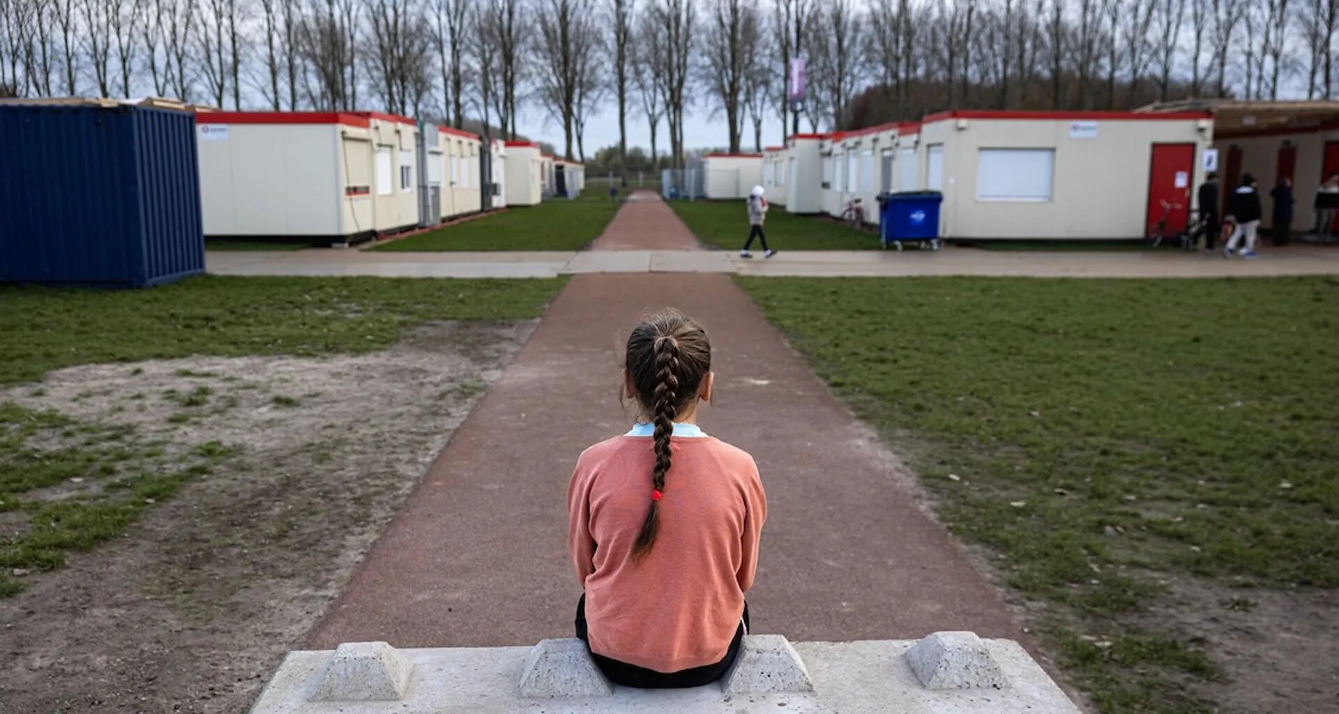 De EU bepaalt de prijs van een asielzoeker op €20.000 euro negatief - Joop