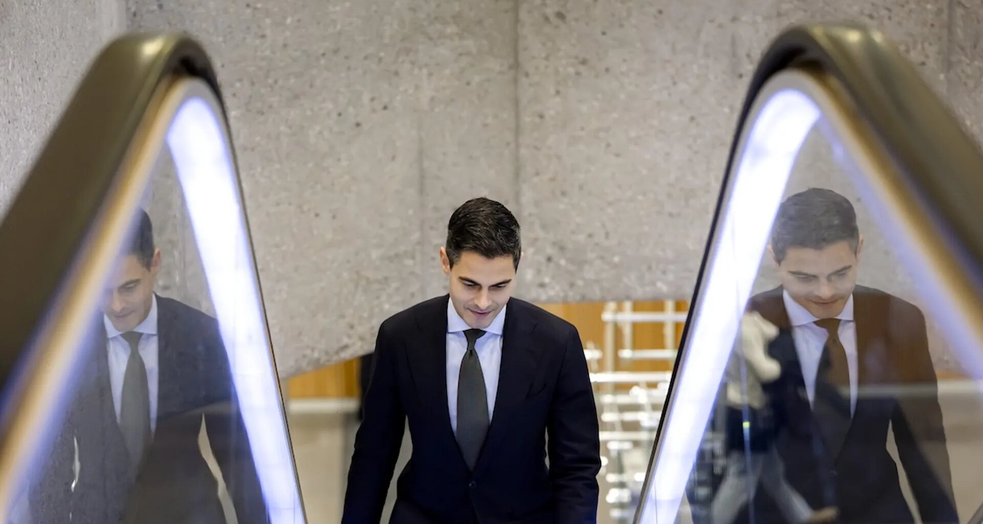 De feeks, de formateur en de fragiele ruggengraat van D66 - Joop