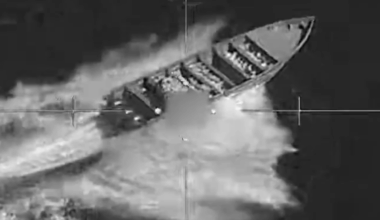 De Verenigde Staten hebben zaterdag opnieuw een aanval uitgevoerd op een boot in de oostelijke Stille Oceaan.