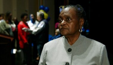 Nabestaanden woedend na verwijdering panelen Margraten: 'Totale ontering'