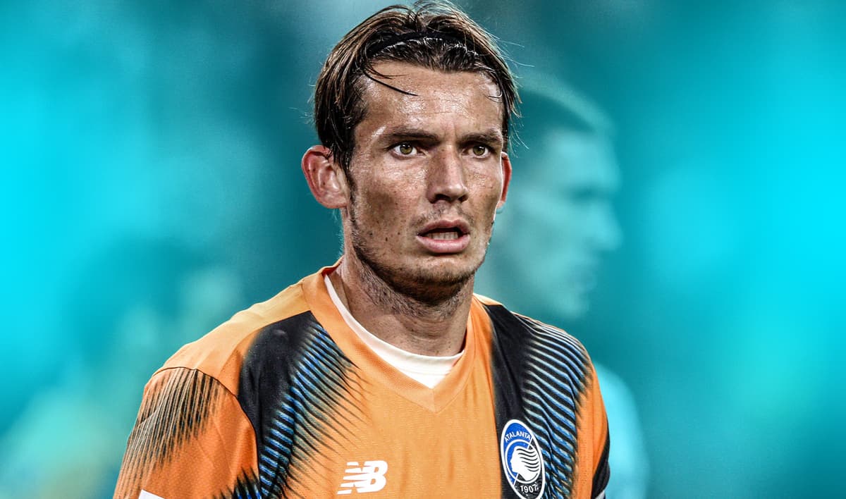 Marten de Roon heeft in Studio Voetbal meer verteld over zijn toekomst. De middenvelder van Atalanta Bergamo liet duidelijk merken dat hij niet terug gaat keren naar de Eredivisie, waar hij eerder speelde voor Sparta Rotterdam en sc Heerenveen.
O...