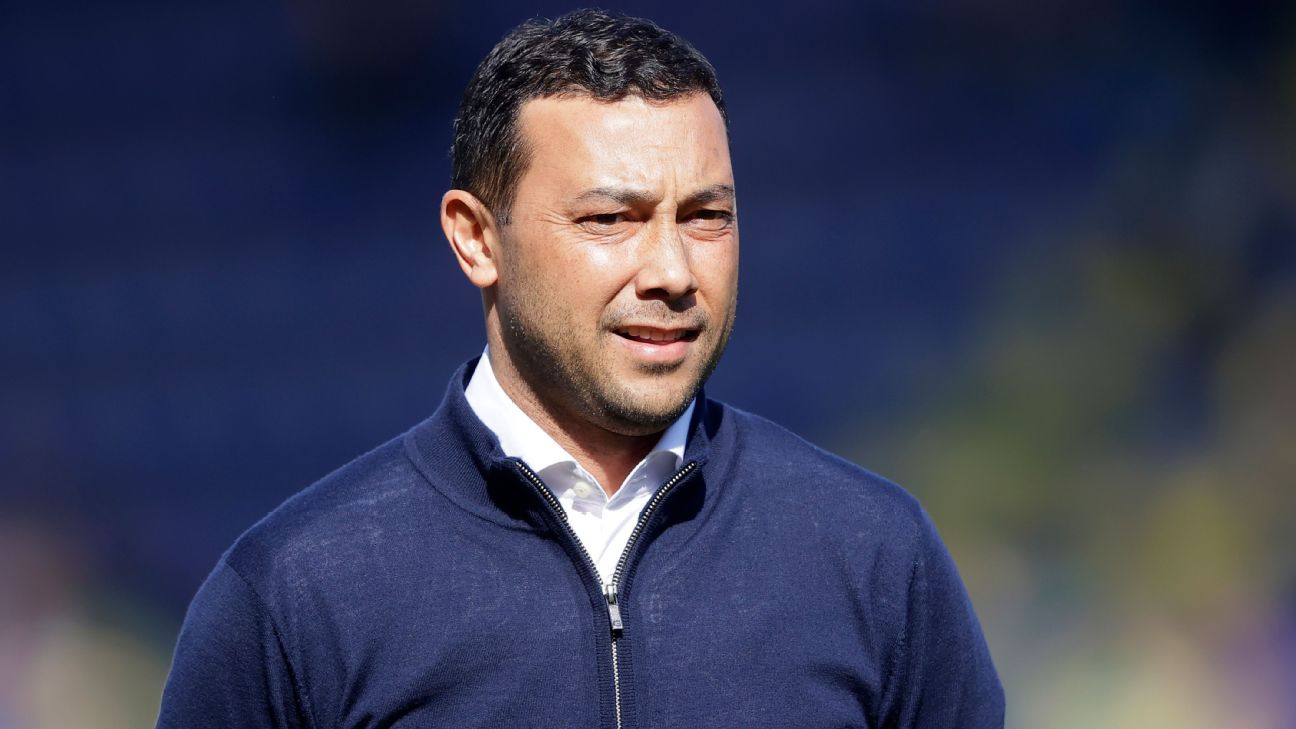 Ajax stelt Landzaat tijdelijk aan als assistent van interim-trainer Grim