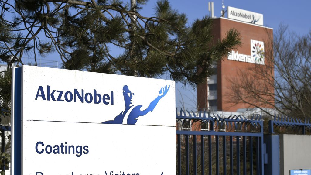 AkzoNobel fuseert met verfconcurrent Axalta, vertrekt van Amsterdamse beurs