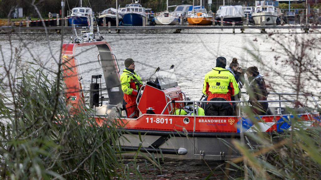 Brandweerduikers zoeken pop bij oefening, maar vinden lichaam