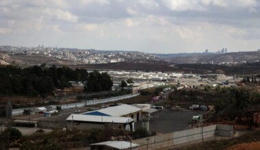 Geweld tegen Palestijnen in Israëlische gevangenissen schrikbarend toegenomen: al bijna 100 doden - Joop