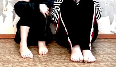 Uithuisgeplaatste kinderen jaren mishandeld en verwaarloosd in gezinshuis