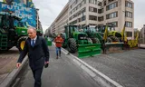 Boeren blokkeren de weg in de Europese wijk in Brussel, maart 2024.