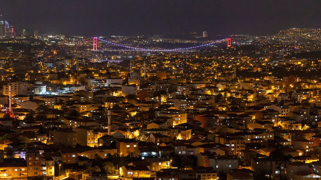 'Nederlandse zussen in ziekenhuis Istanbul na mogelijke voedselvergiftiging'