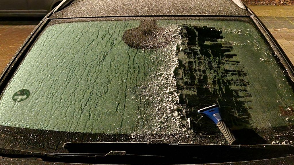 Lange files, geen treinen Utrecht-Arnhem door winters weer