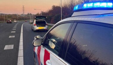 Vader met drugs achter stuur bij Maastricht, politie haalt kind (6) uit auto