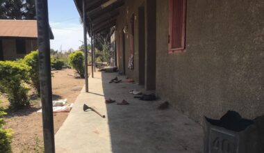 50 van de ruim 300 in Nigeria ontvoerde schoolkinderen ontsnapt