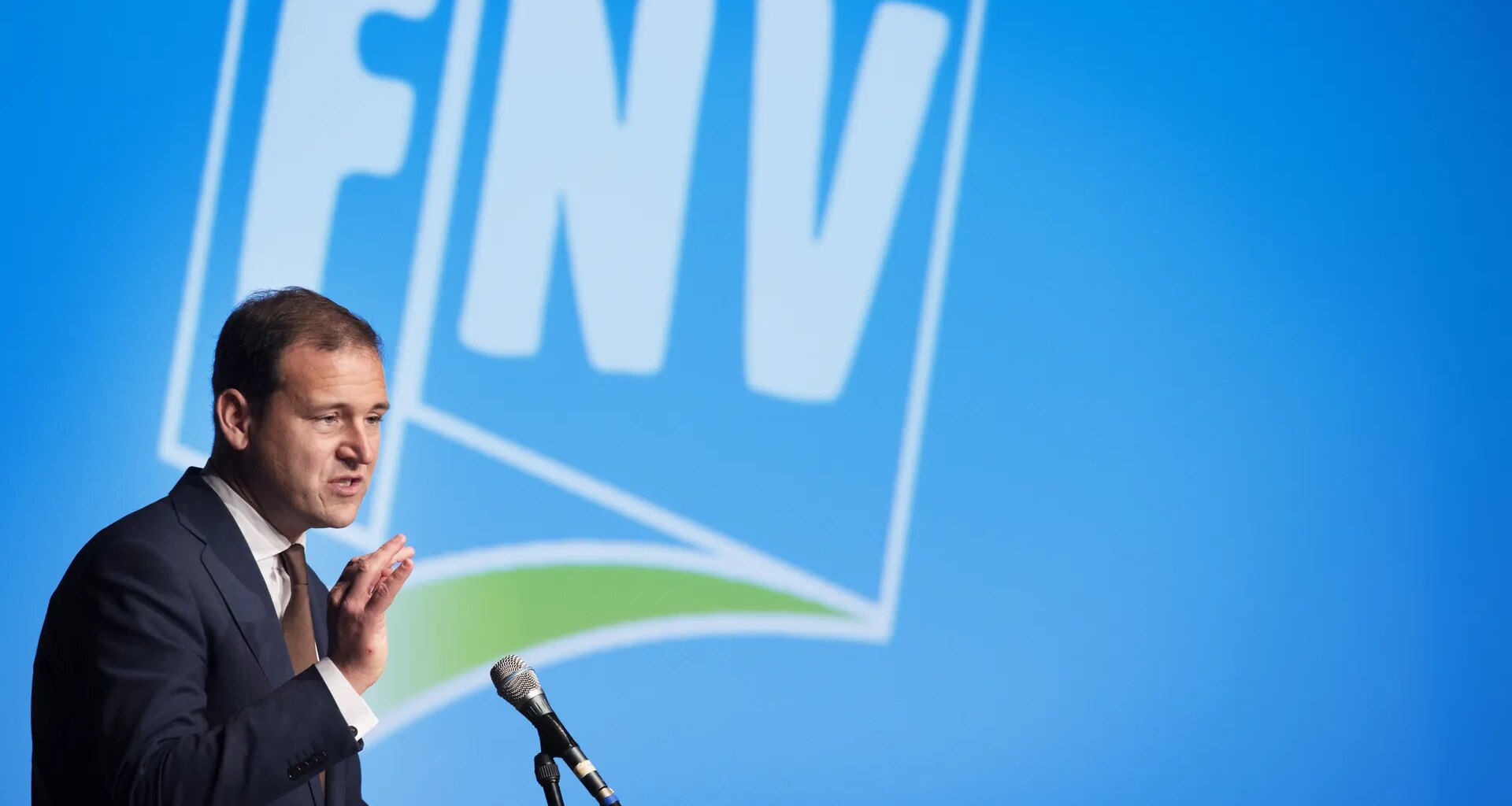 Neoliberale invasie met links masker bij de FNV - Joop