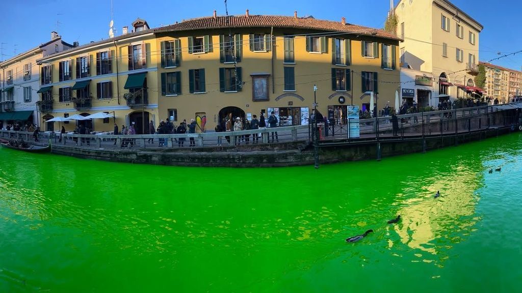 Waarom zijn rivieren en meren in Italië opeens groen?