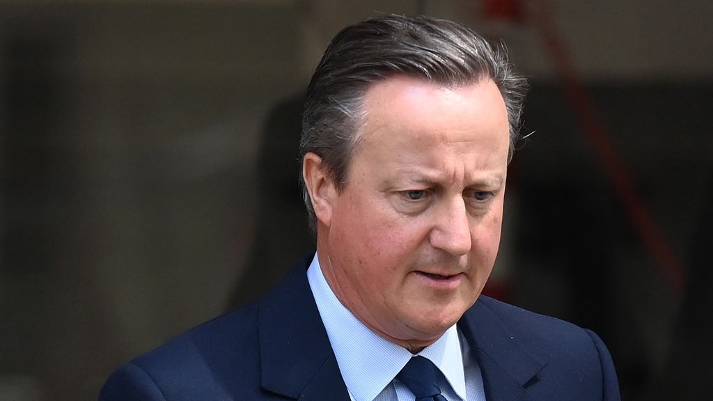 Britse oud-premier Cameron, zelf patiënt, wil landelijke screening prostaatkanker