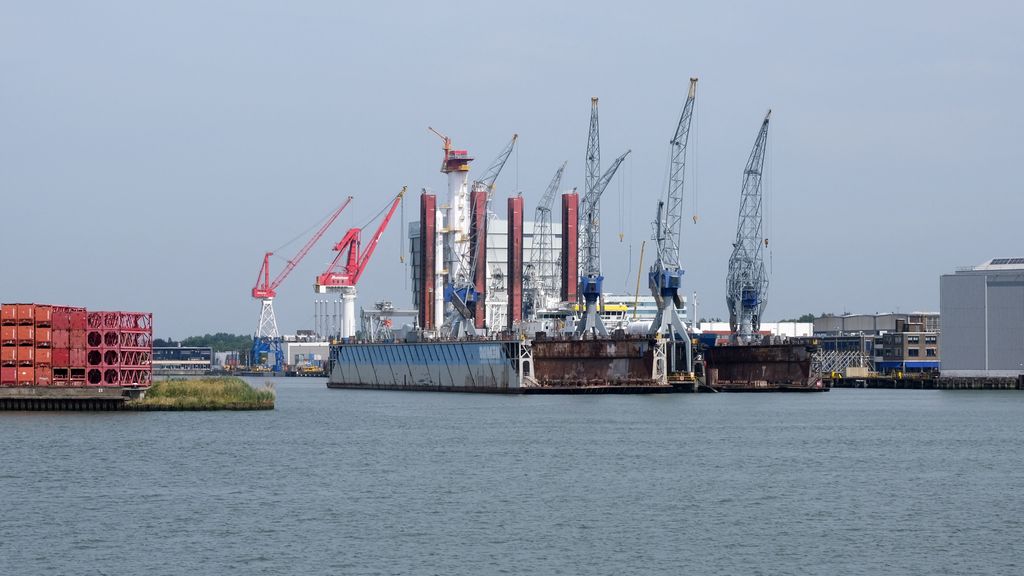 Proces gestart tegen Damen, scheepsbouwer spreekt beschuldigingen tegen
