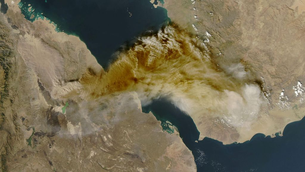 Uitbarsting van Ethiopische vulkaan hindert vliegverkeer in India