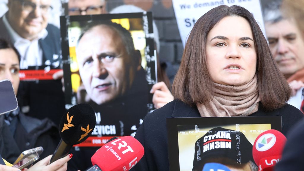 Vrijgelaten oppositielid terug in cel na weigering om Belarus te verlaten