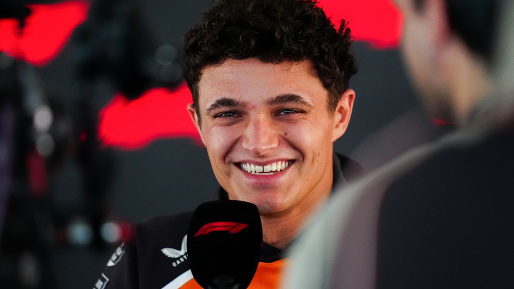 Diskwalificatie deed pijn, maar met golf en padel werkt Norris ontspannen toe naar ontknoping