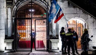 Gemeenten voelen zich bij besluiten over azc's in de steek gelaten door Den Haag