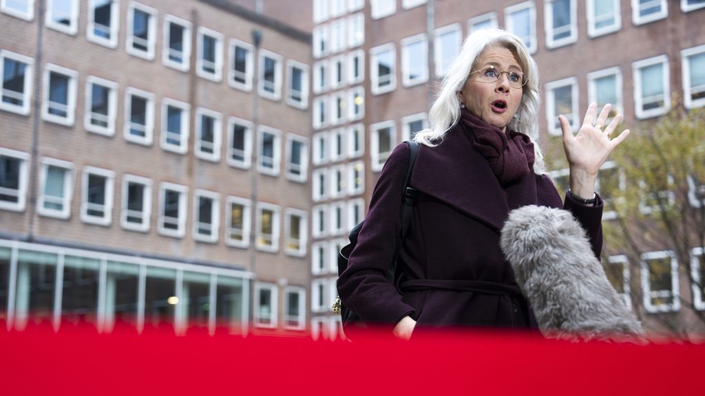 Kabinet neemt afstand van verdachtmakend X-bericht Keijzer over NOS