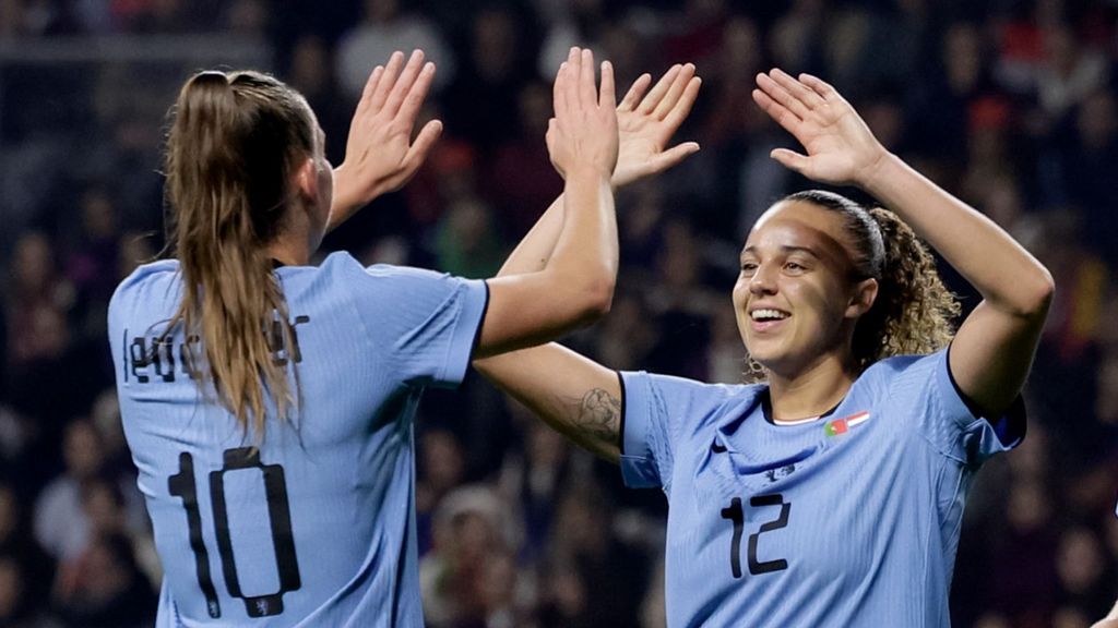 Gehavend Oranje verslaat Portugal in oefenduel, debuut Carleer, Tolhoek en Groenewegen